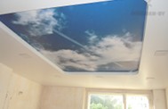 Двухуровневый потолок с изображением